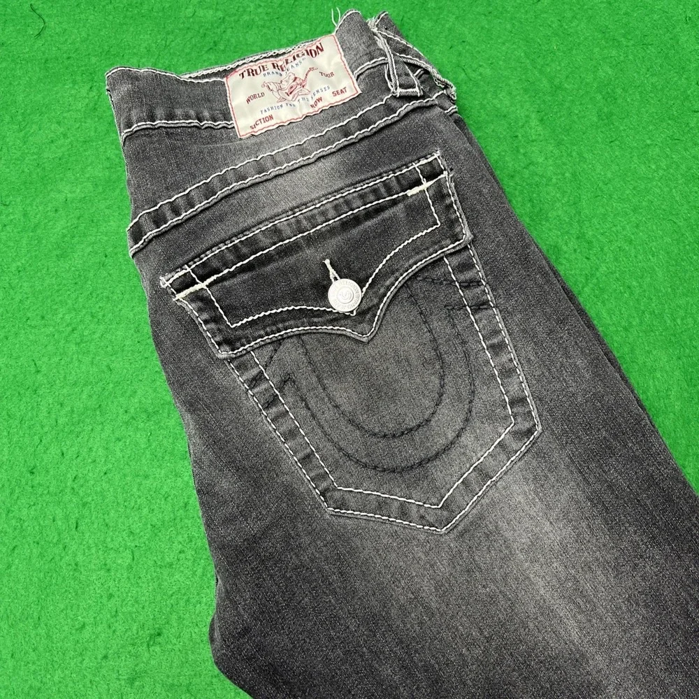 True Religion Jeans Mens Size 32x32 Ricky Big T Flap Relaxed Straight Gray Denim